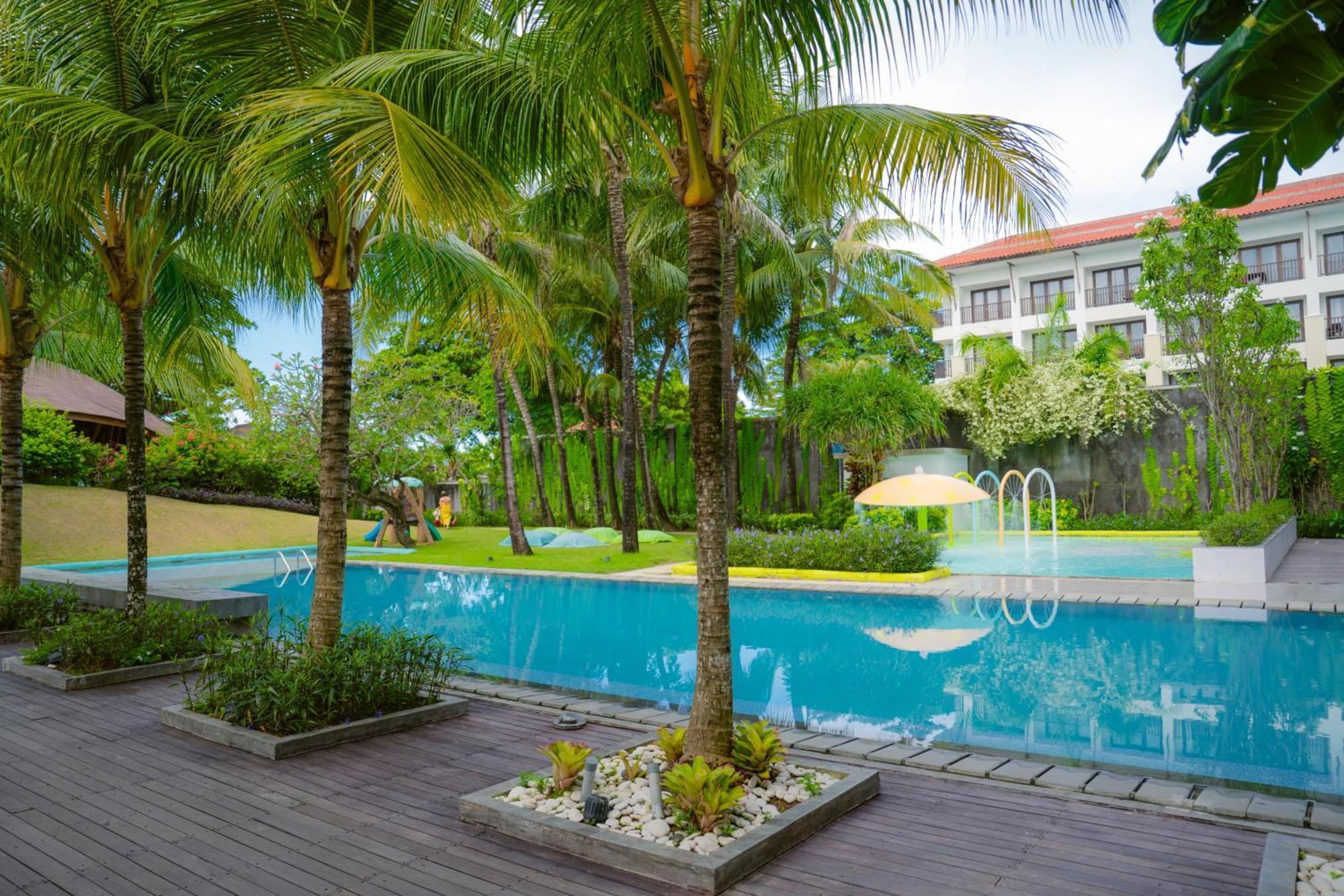 Tijili Hotel Benoa Nusa Dua  Exterior photo
